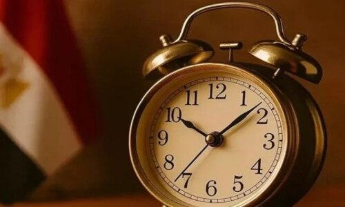 موعد التوقيت الشتوي في مصر 2026 تعرف متى يتم تأخير الساعة 60 دقيقة وأثرها على حياتك اليومية