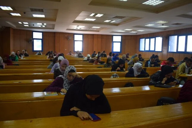 موعد امتحانات الميد تيرم في الجامعات المصرية للعام 2026-2027 والخريطة الزمنية المحددة للطلاب